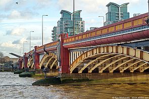Die 35 Londoner Brücken: Vauxhall Bridge