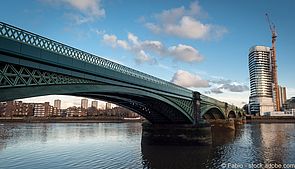 Die 35 Londoner Brücken: Battersea Railway Bridge