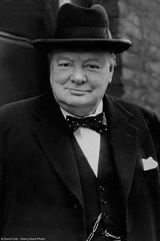 Winston Churchill – Schriftsteller, Historiker, Künstler und Staatsmann Winston Churchill – Schriftsteller, Historiker, Künstler und Staatsmann