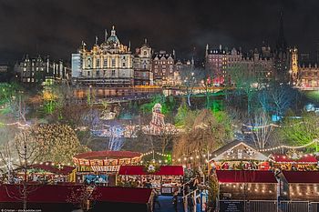 Tweed, Tee und tausend Lichter: Ein britischer Winterspaziergang