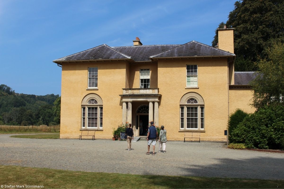 Llanerchaeron House in der Nähe von Aberaeron, Ceredigion, Wales, im architektonischen Stil einer "Georgian Villa“. 
