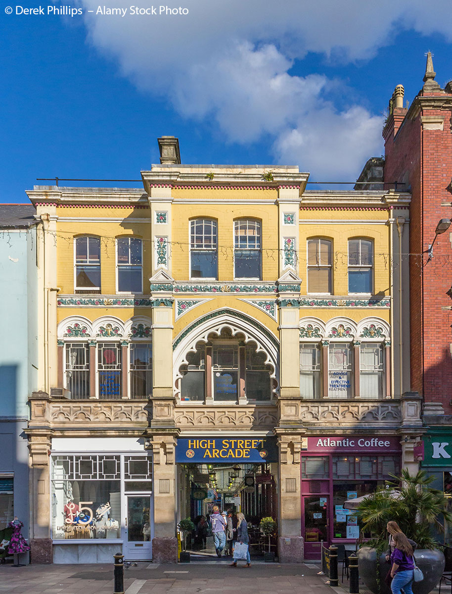 Die High Street Arcade in Cardiff