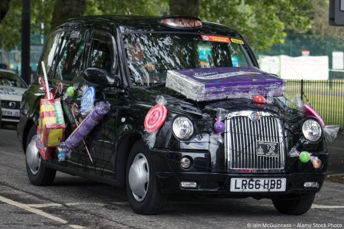 Taxis, Träume und Troon – Ein bunter Ausflug mit Herz